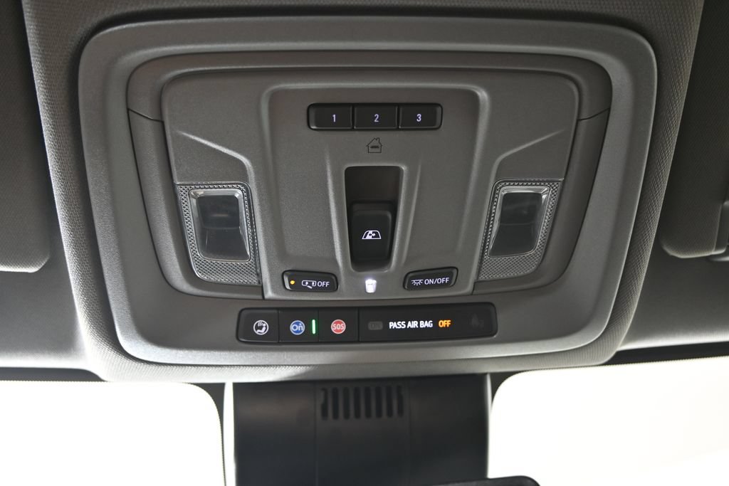 Used 2024 Chevrolet Silverado 2500 LTZ w/ LTZ Plus Package AWD/4WD image 33