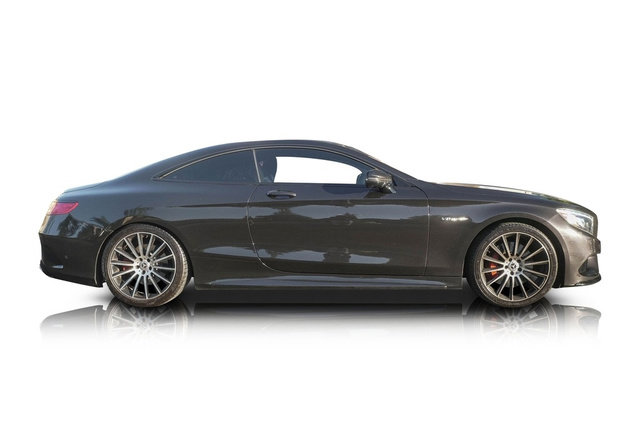 Used 2015 Mercedes-Benz S 550 4MATIC Coupe image 2