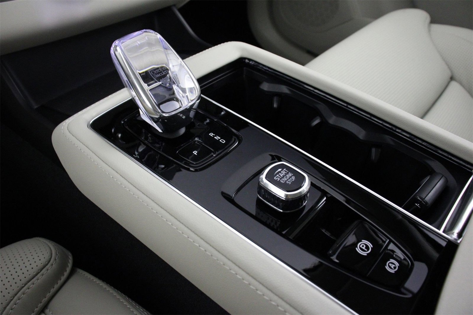 New 2026 Volvo XC90 B6 Ultra image 7