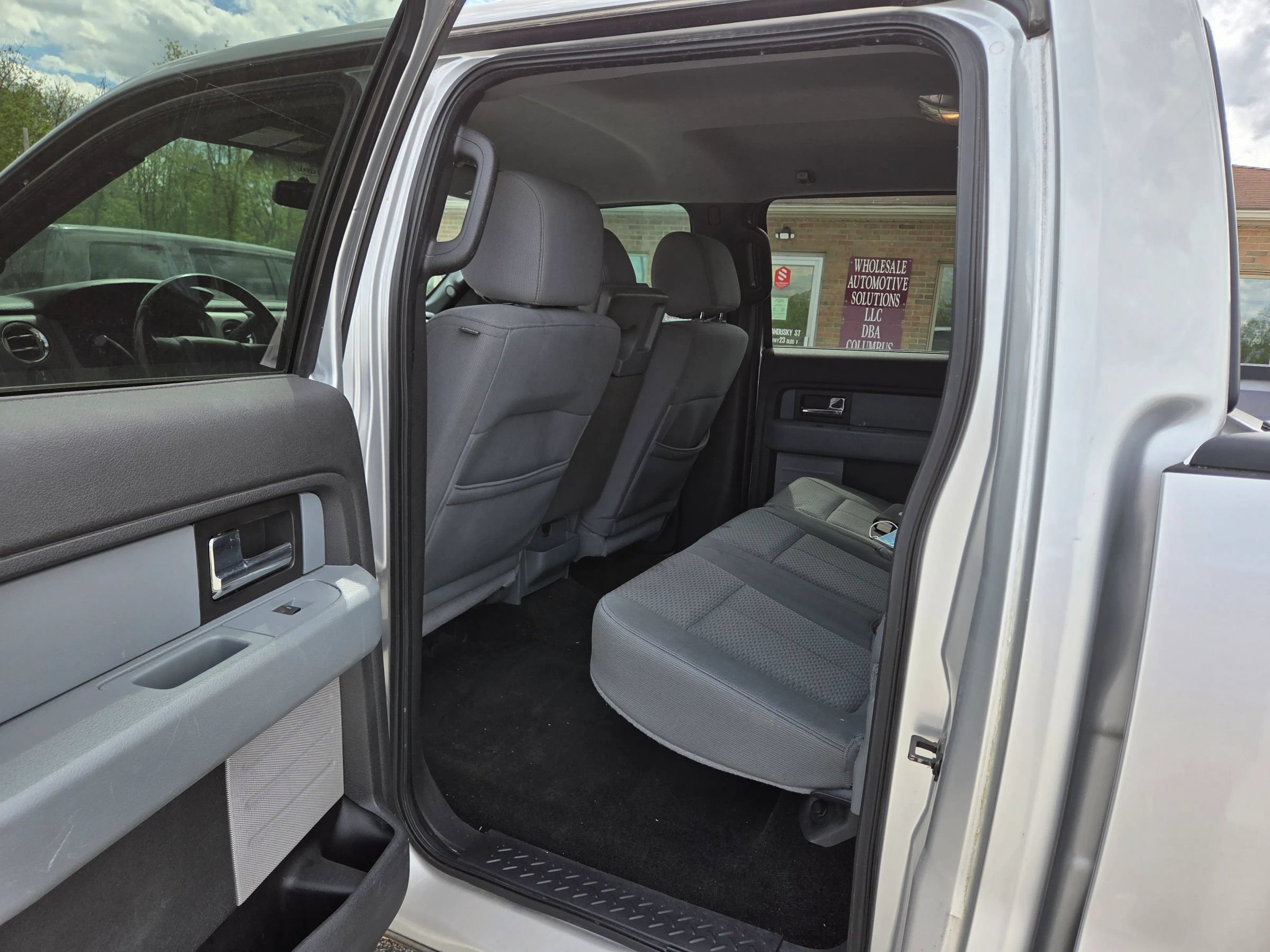 Used 2013 Ford F150 XLT w/ Luxury Equipment Group AWD/4WD image 17