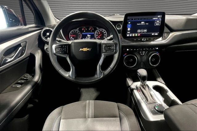Used 2023 Chevrolet Blazer LT FWD image 8
