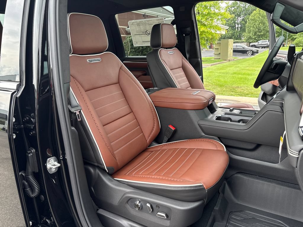 New 2026 GMC Sierra 2500 4x4 Crew Cab Denali Ultimate image 54