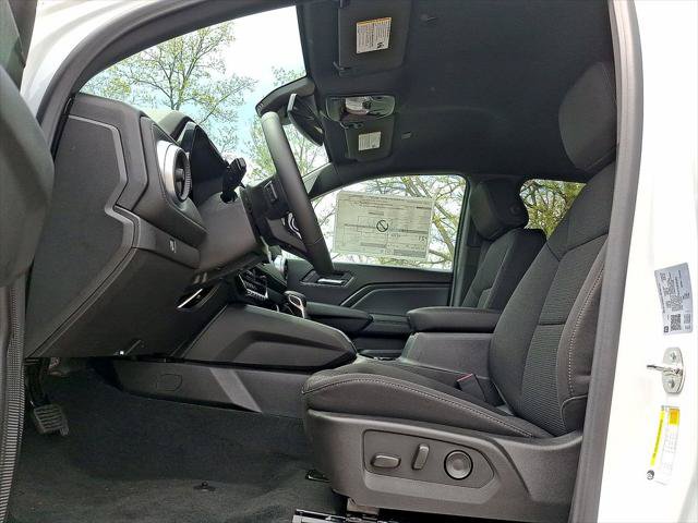 New 2026 Chevrolet Colorado LT RWD image 14
