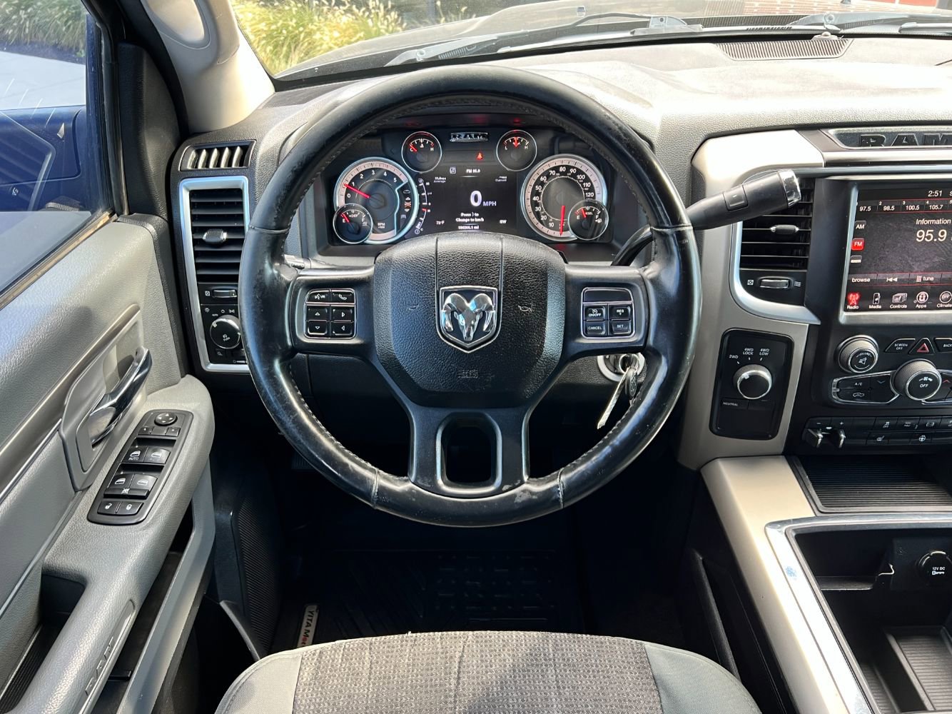 Used 2013 RAM 3500 Big Horn image 12