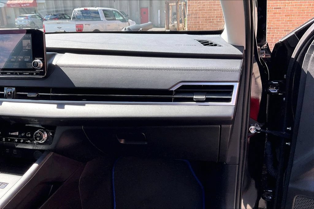Used 2025 Mitsubishi Outlander ES AWD/4WD image 15