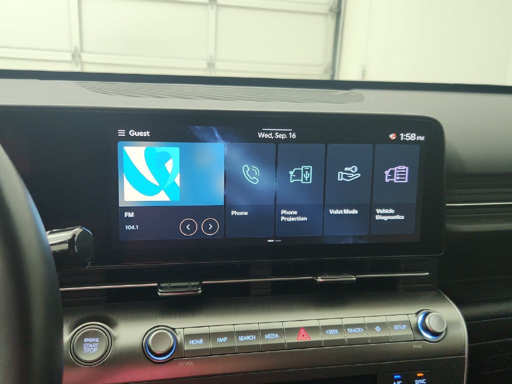 Used 2025 Hyundai Kona SEL AWD/4WD image 24