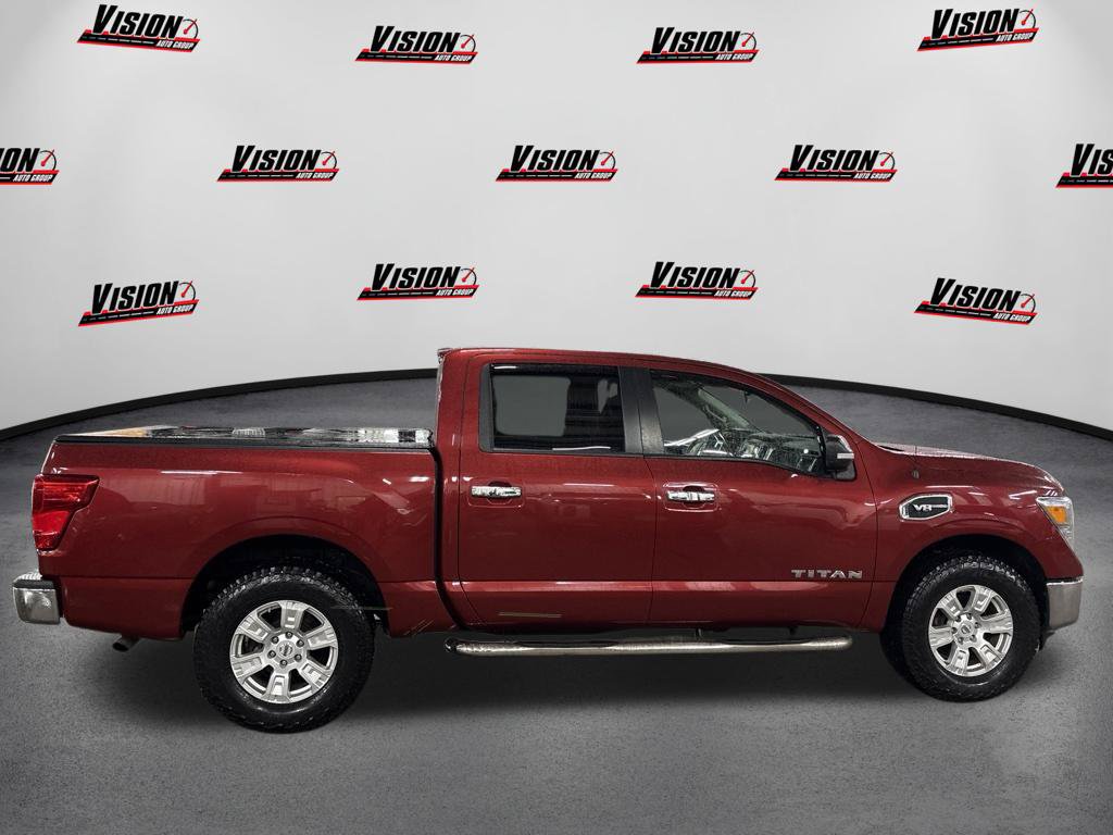 Used 2017 Nissan Titan SV AWD/4WD image 4