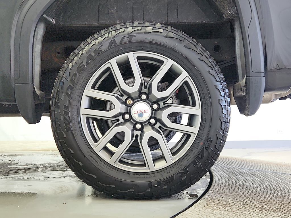 Used 2020 GMC Sierra 1500 AT4 w/ AT4 Carbonpro Edition image 34