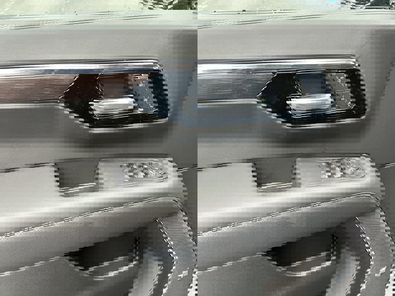 New 2026 Chevrolet Tahoe Premier w/ Sun And Tow Package image 20