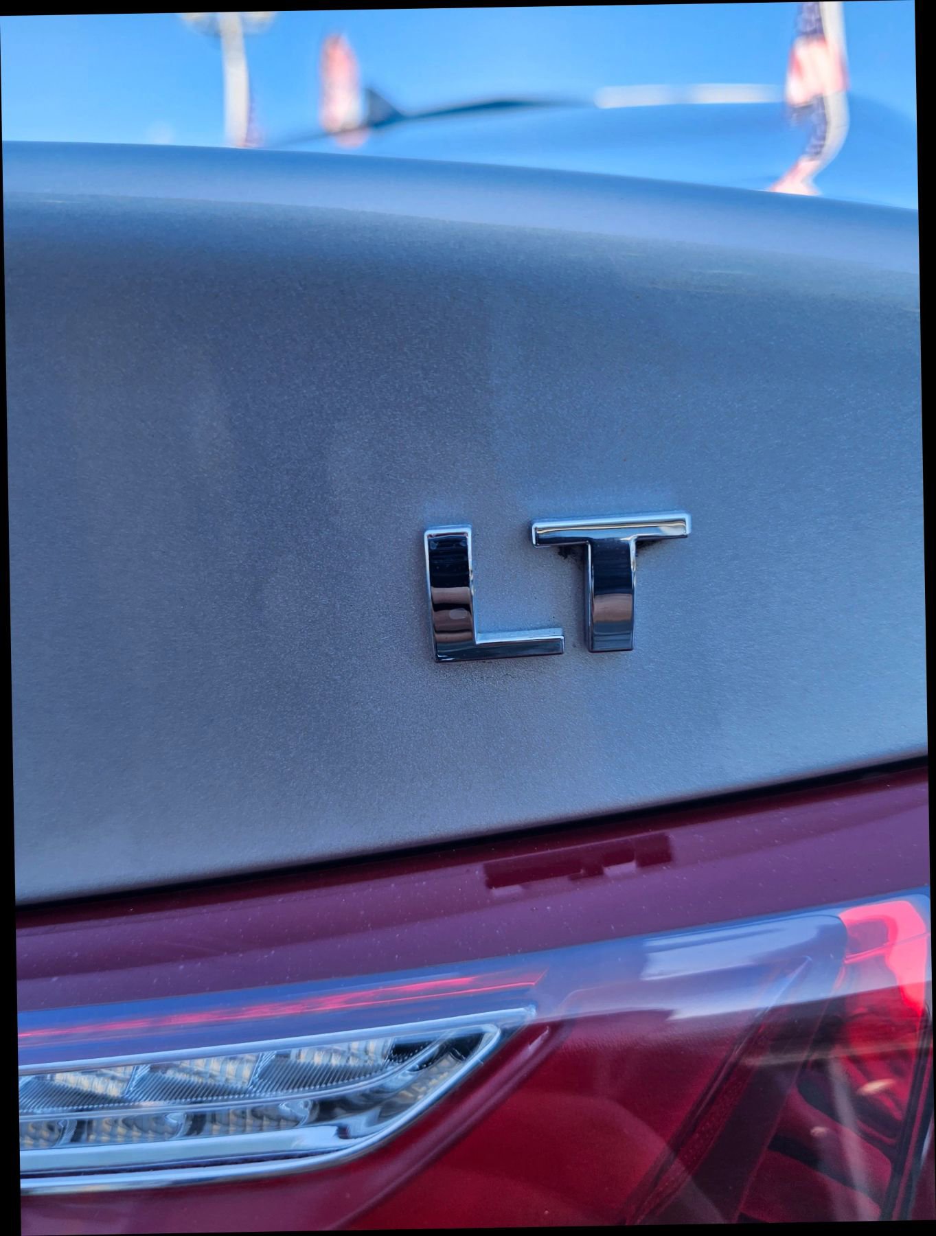 Used 2022 Chevrolet Malibu LT image 30