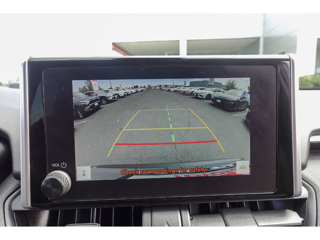 Certified 2023 Toyota RAV4 LE AWD/4WD image 18