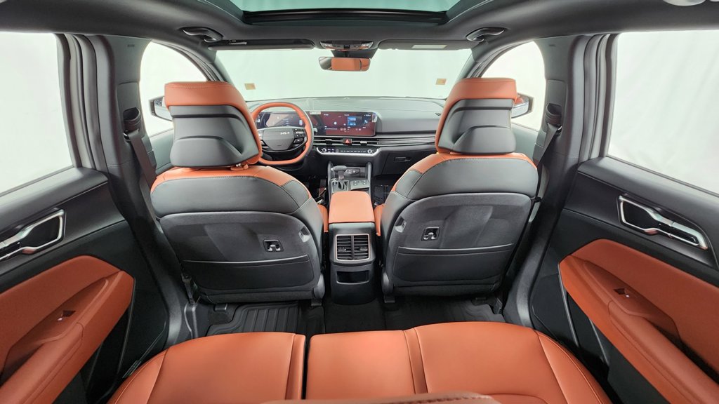 New 2026 Kia Sportage SX AWD/4WD image 17