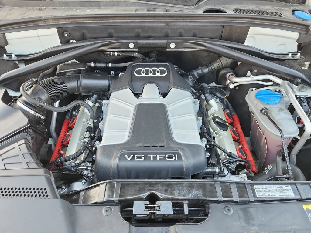 Used 2016 Audi SQ5 Premium Plus w/ Technology Package AWD/4WD image 20