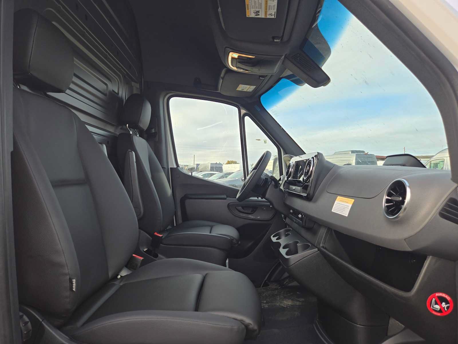 New 2026 Mercedes-Benz Sprinter 2500 image 11