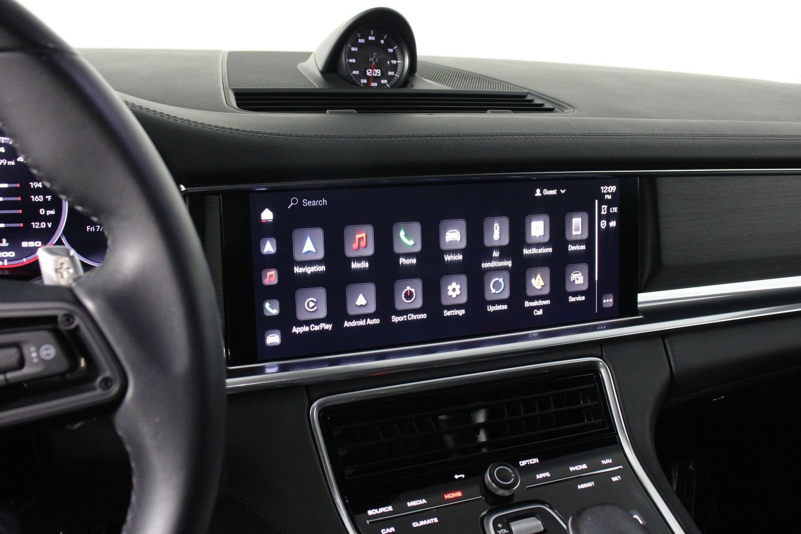 Certified 2023 Porsche Panamera GTS AWD/4WD image 13