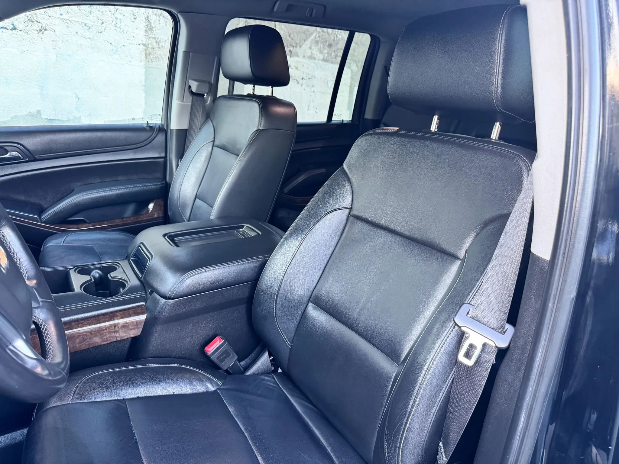 Used 2019 Chevrolet Suburban LT image 10