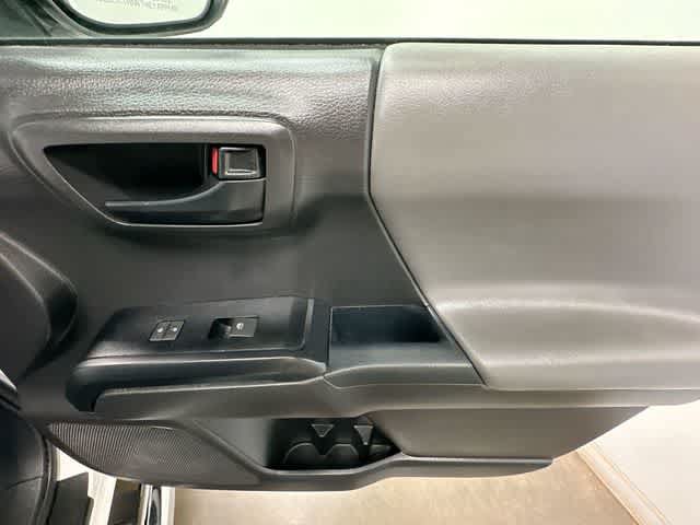 Used 2023 Toyota Tacoma SR AWD/4WD image 20