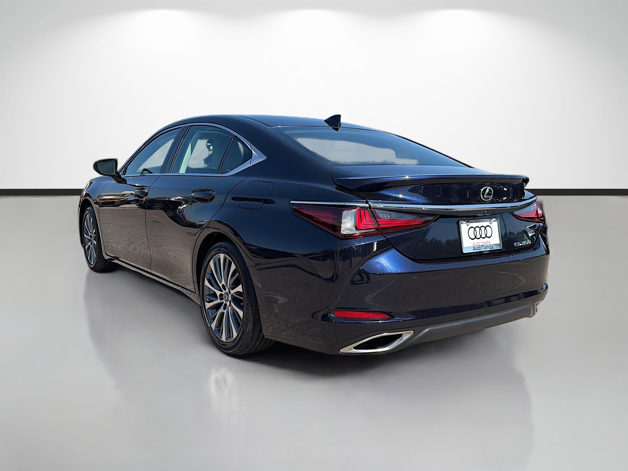 Used 2021 Lexus ES 350 w/ Premium Package FWD image 5