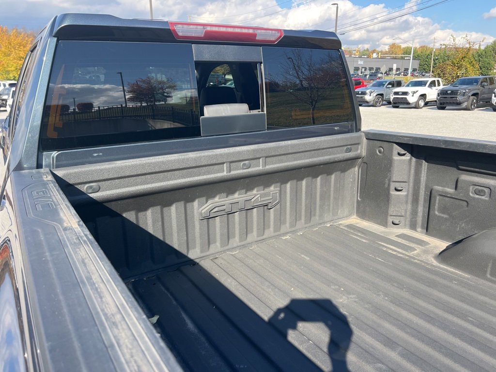 Used 2020 GMC Sierra 2500 AT4 w/ AT4 Premium Package image 29