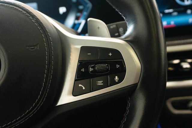 Used 2024 BMW X7 M60i w/ M Sport Professional Package AWD/4WD image 25