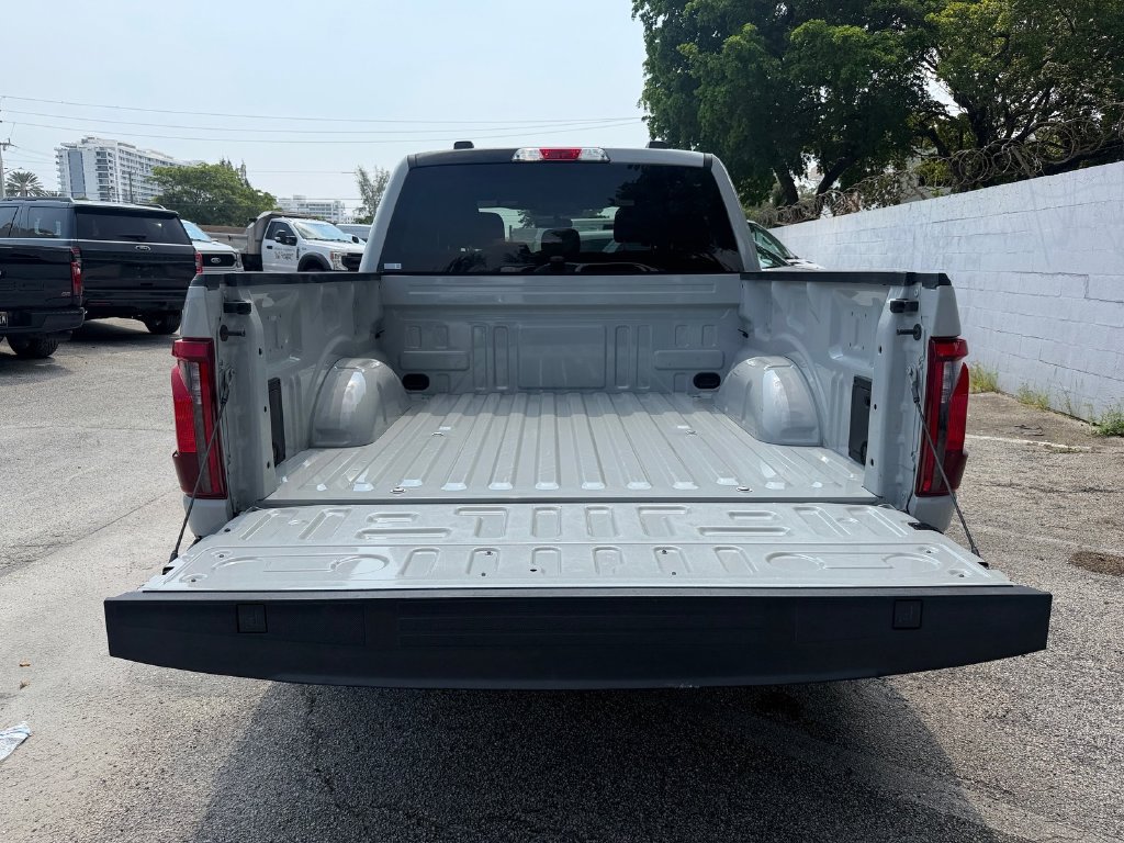 Used 2024 Ford F150 STX w/ Tow/Haul Package RWD image 12