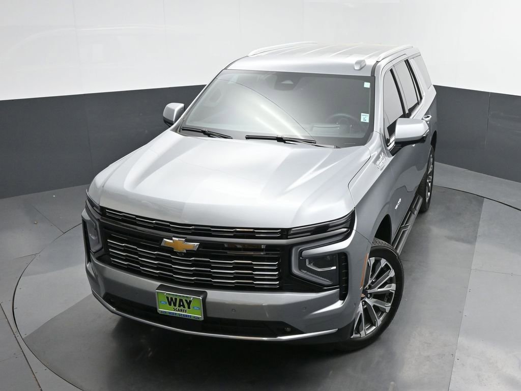 Used 2025 Chevrolet Tahoe High Country AWD/4WD image 43