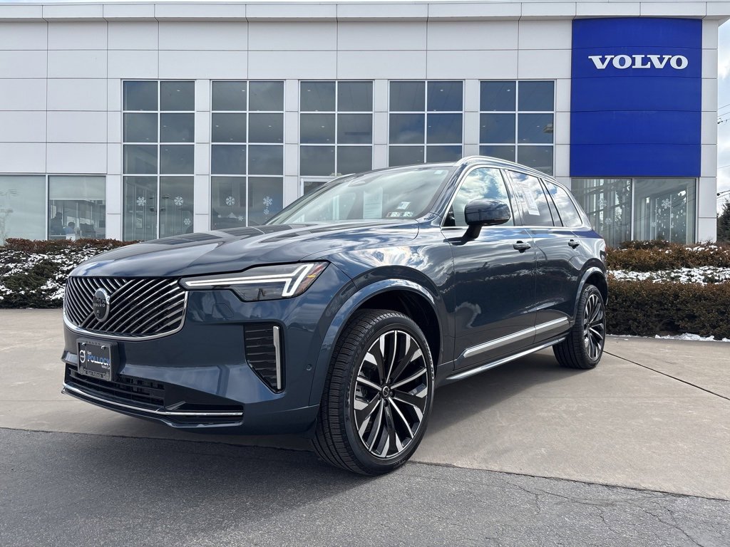 Certified 2025 Volvo XC90 B5 Plus image 48