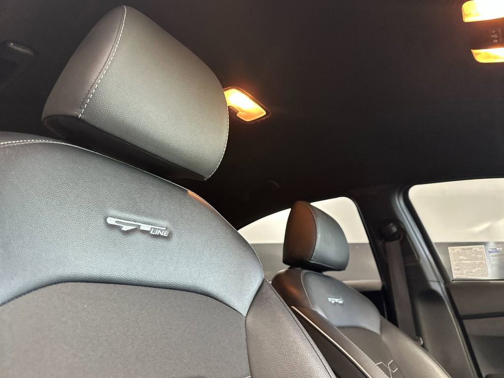 Used 2023 Kia Forte GT-Line w/ GT-Line Technology Package FWD image 15