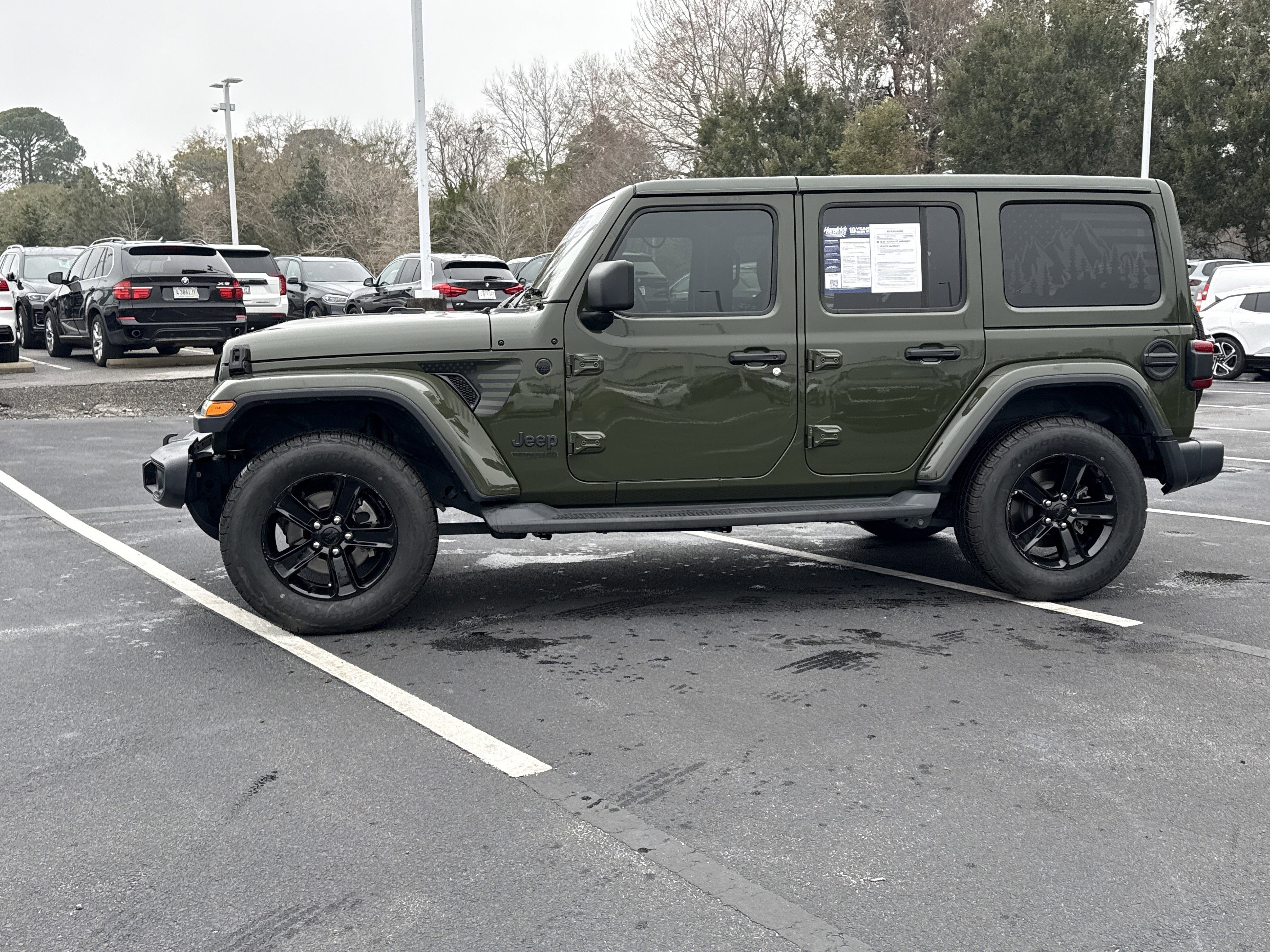 Used 2020 Jeep Wrangler Unlimited Sahara image 7
