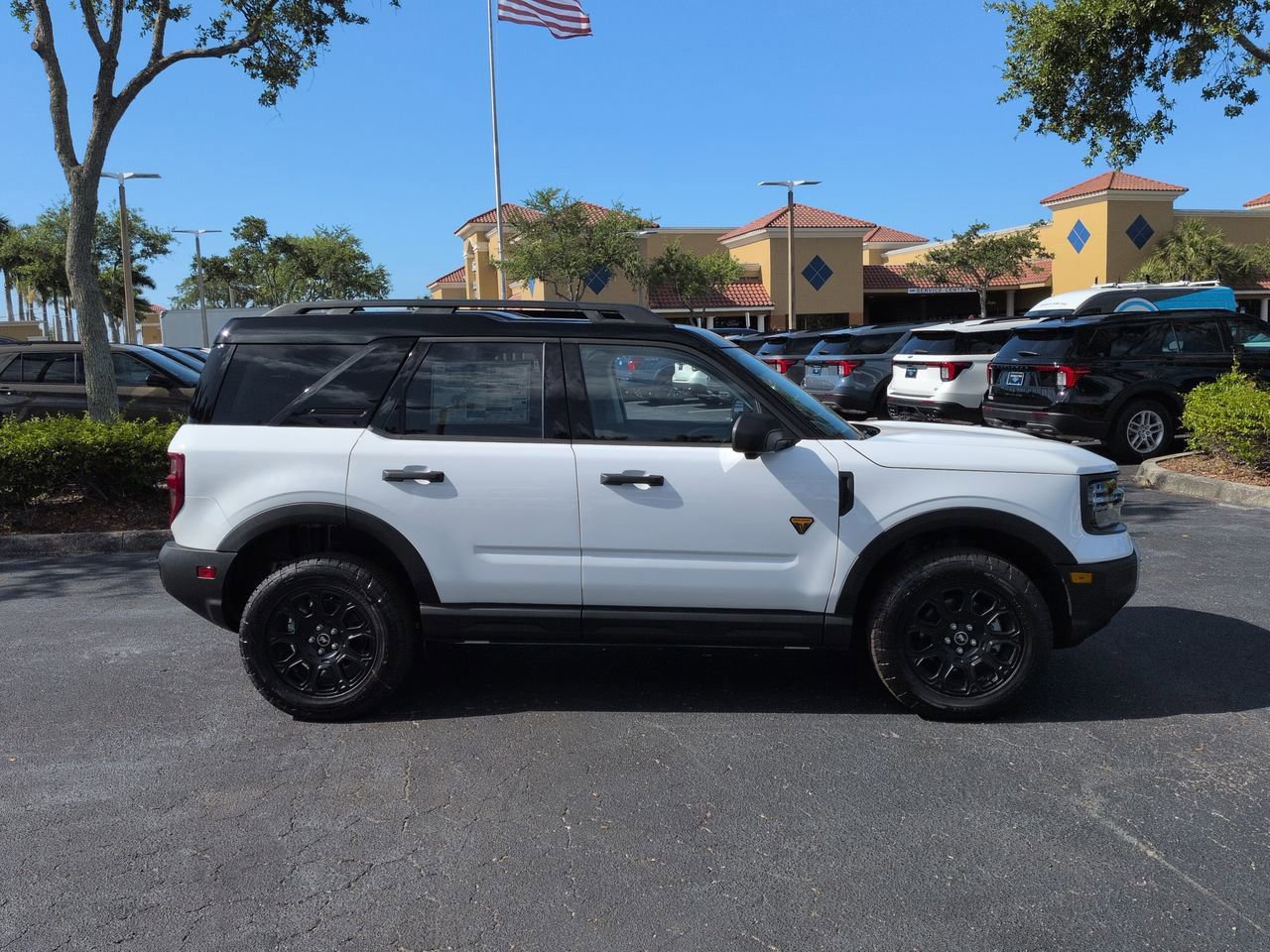New 2026 Ford Bronco Sport Badlands w/ Badlands Tech Package AWD/4WD image 3