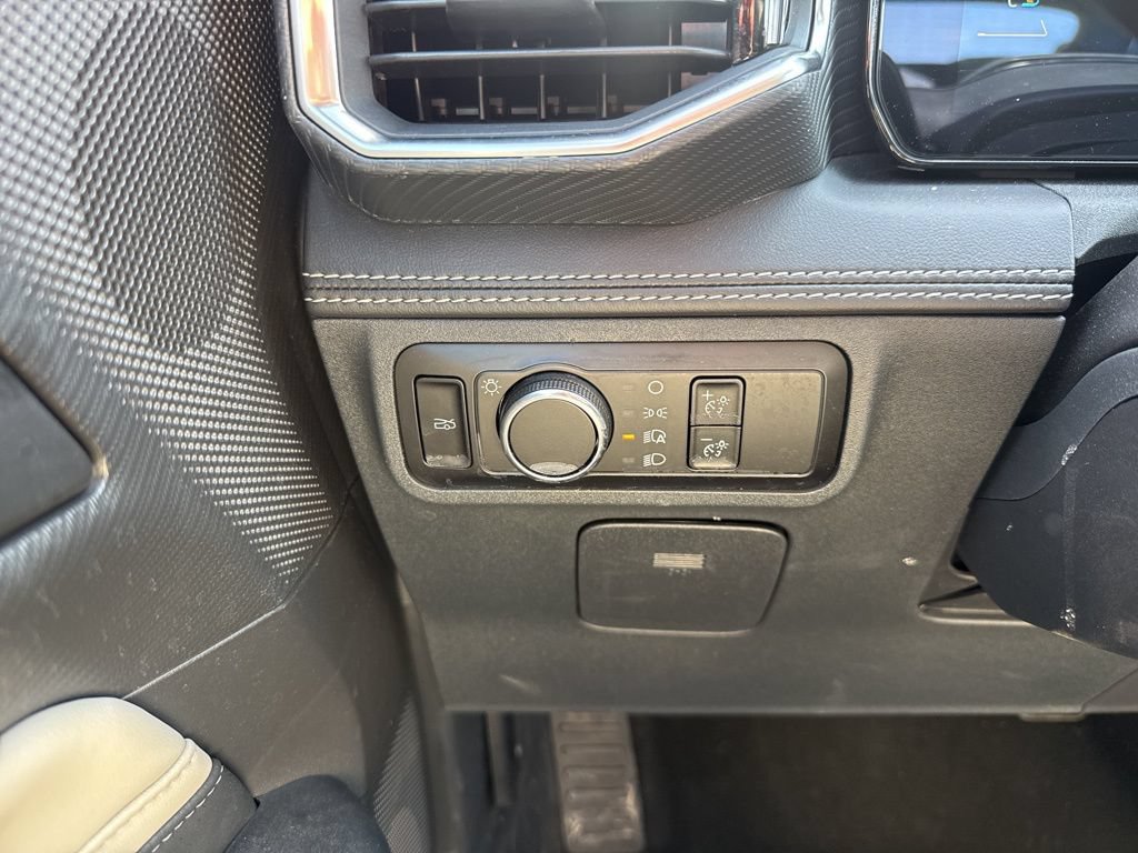 Used 2025 Ford Mustang GT Premium RWD image 24