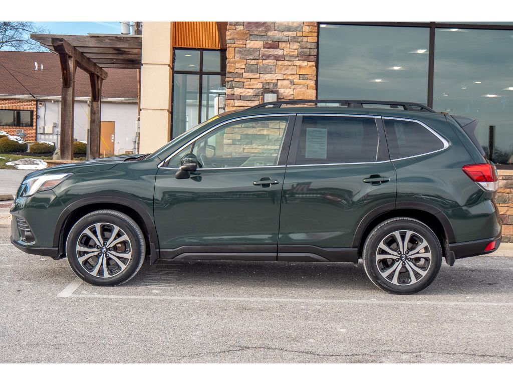 Used 2022 Subaru Forester Limited image 6