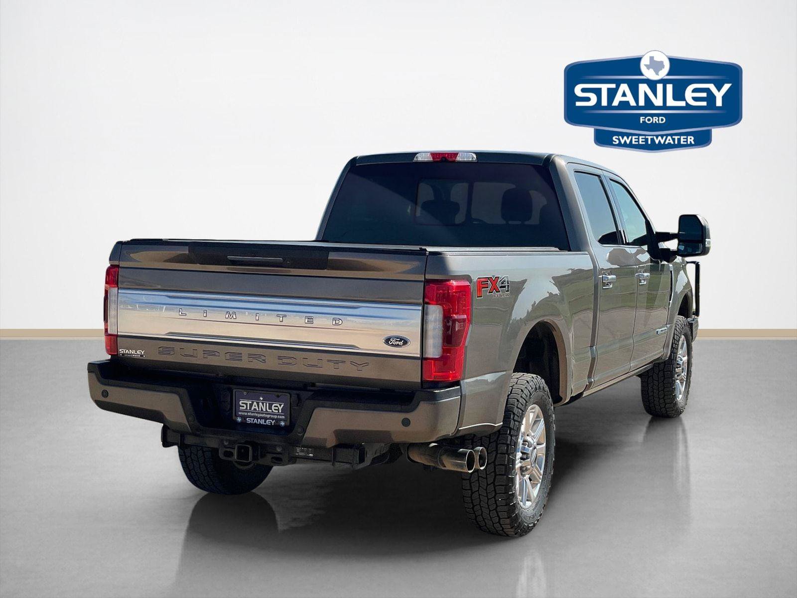 Used 2019 Ford F250 Limited w/ FX4 Off-Road Package AWD/4WD image 8