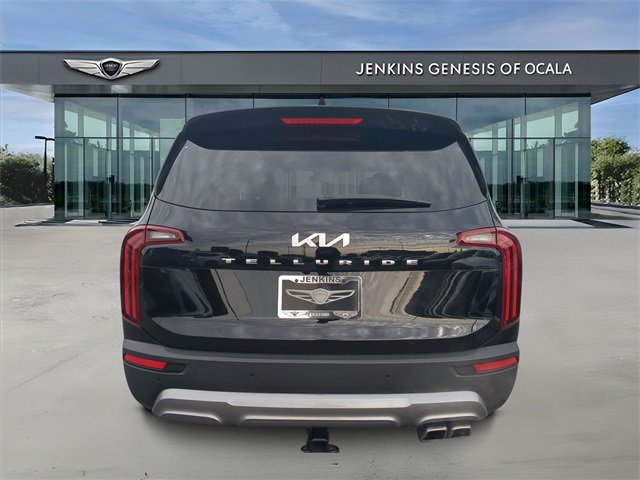 Used 2022 Kia Telluride EX w/ EX Premium Package image 4