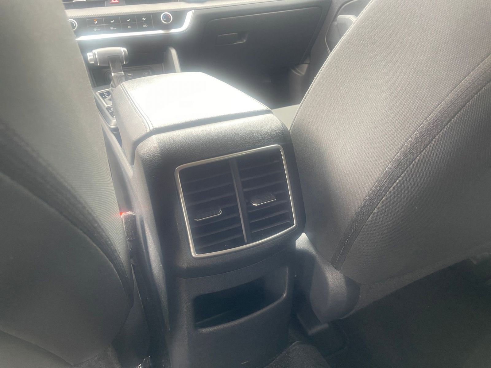 Used 2025 Kia Sportage LX FWD image 22