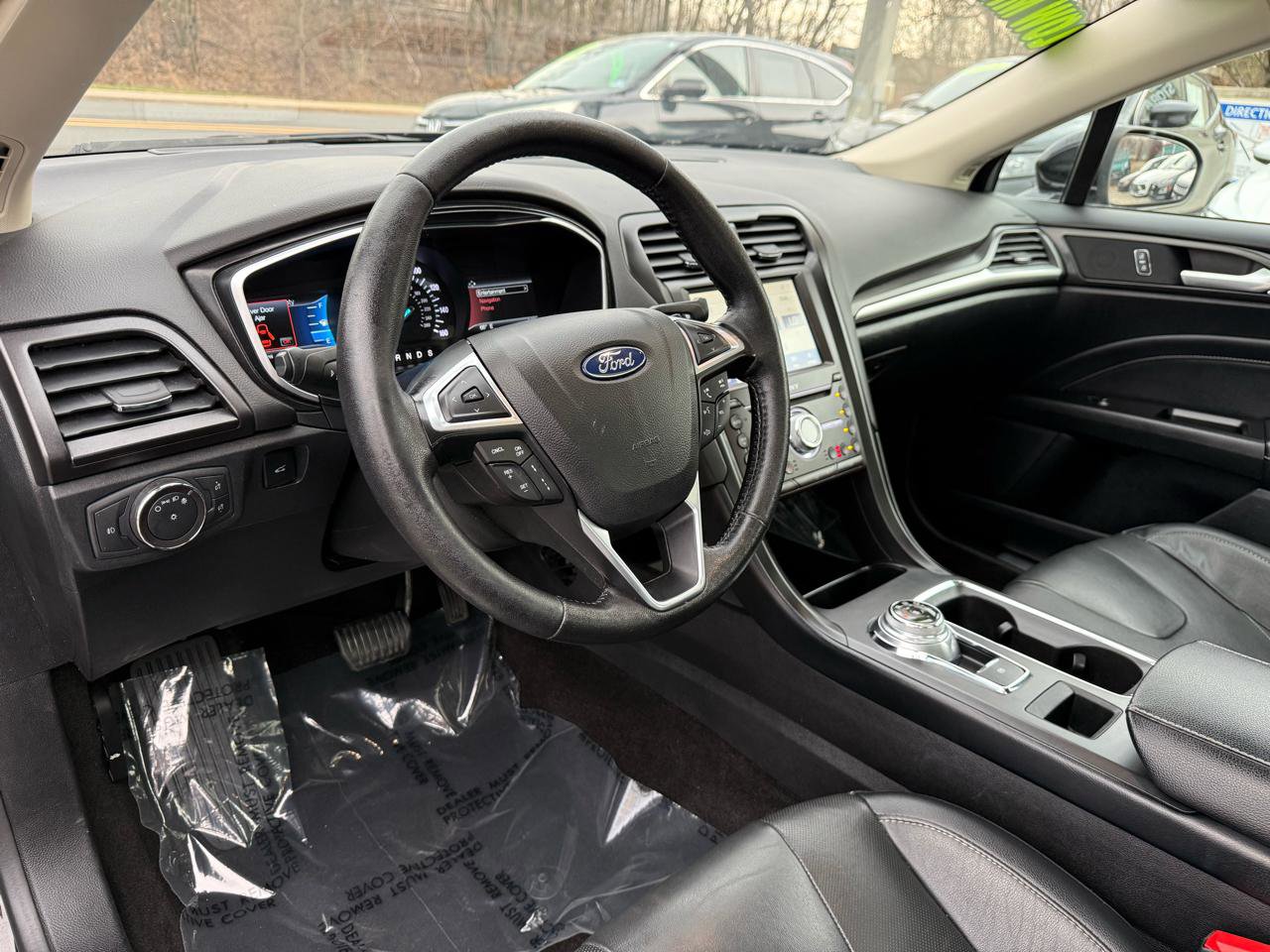Used 2020 Ford Fusion Titanium image 9