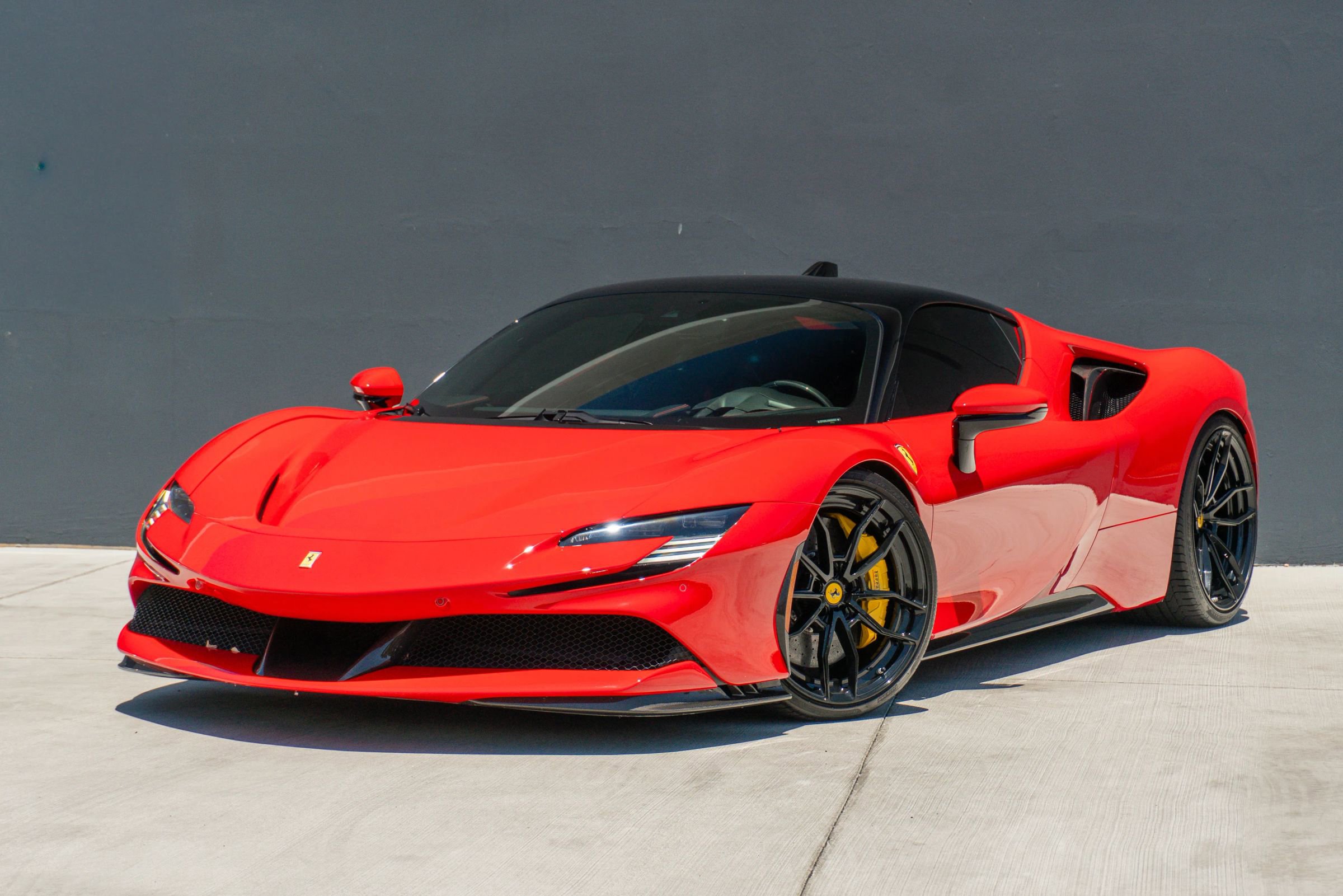 Used 2021 Ferrari SF90 Stradale AWD/4WD image 5