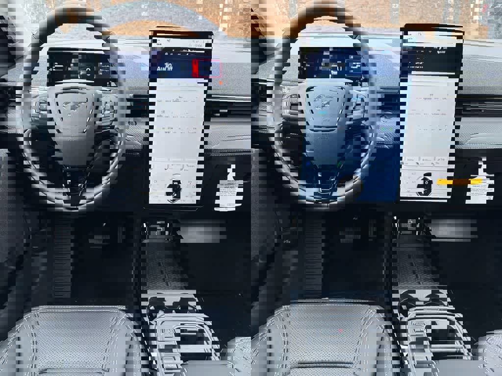 New 2026 Ford Mustang Mach-E Premium image 19