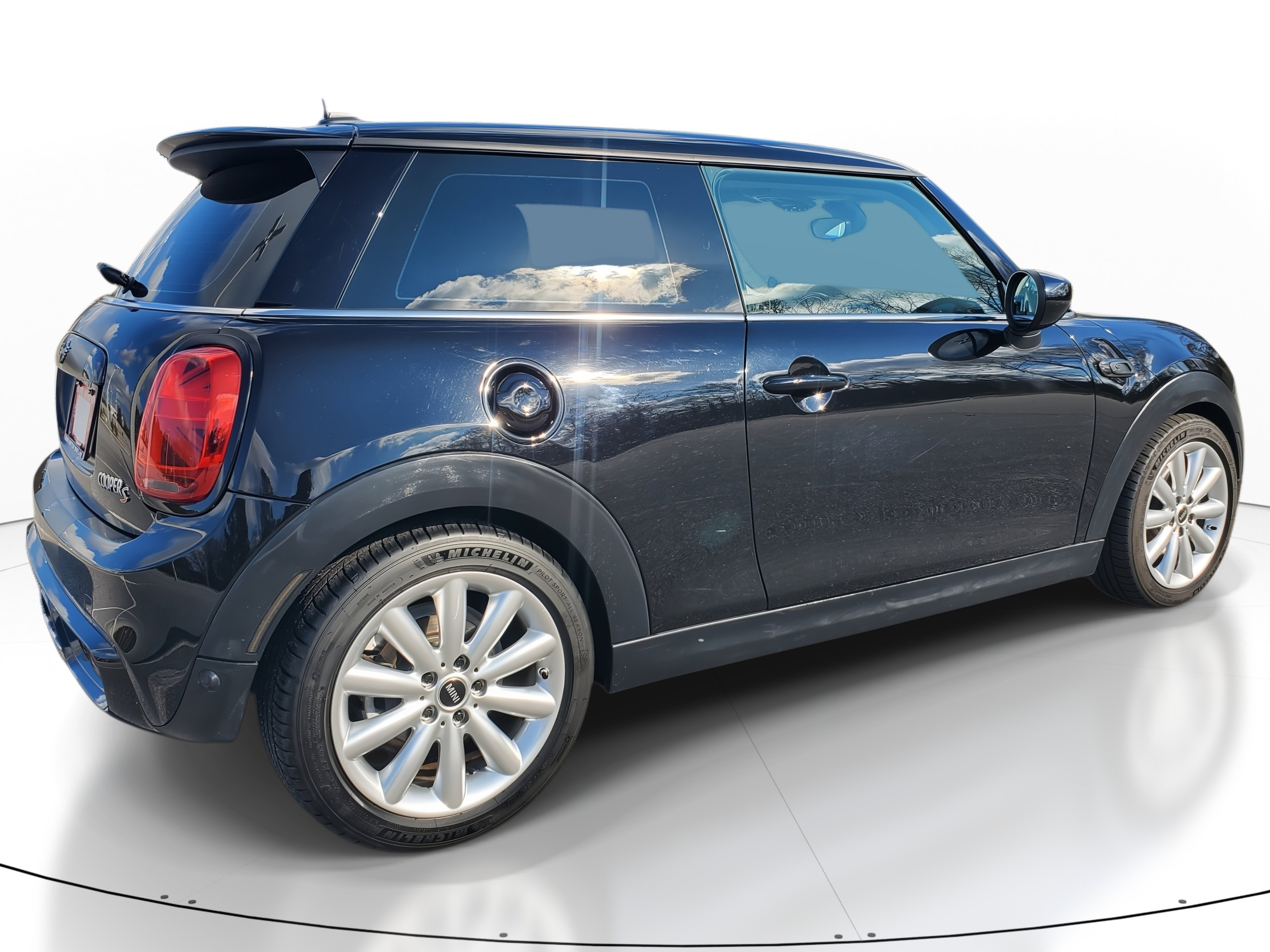 Used 2020 MINI Cooper S image 6