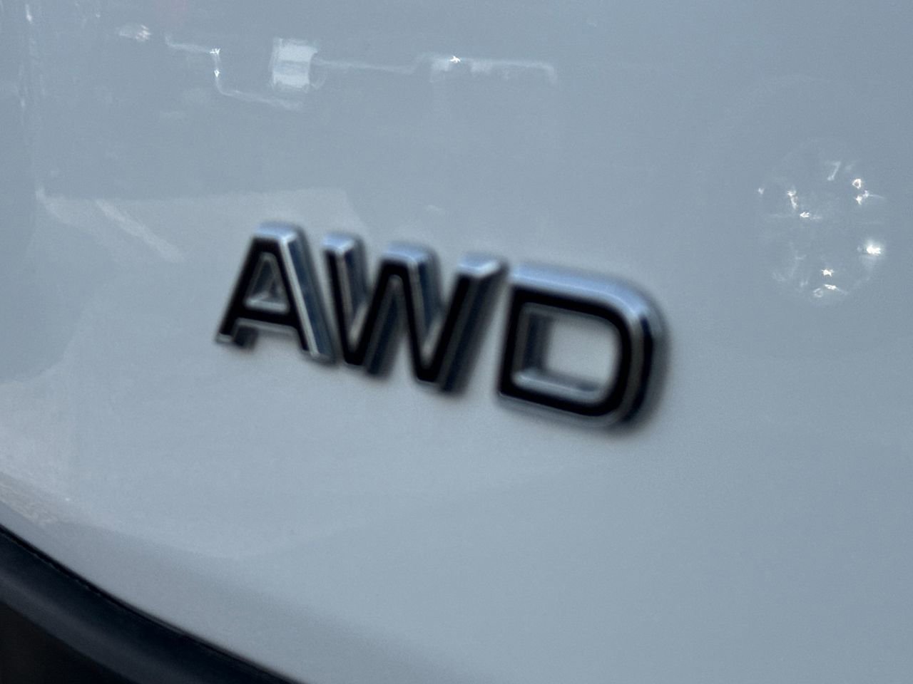 Used 2023 Ford Transit 250 Low Roof AWD w/ Exterior Upgrade Package image 13