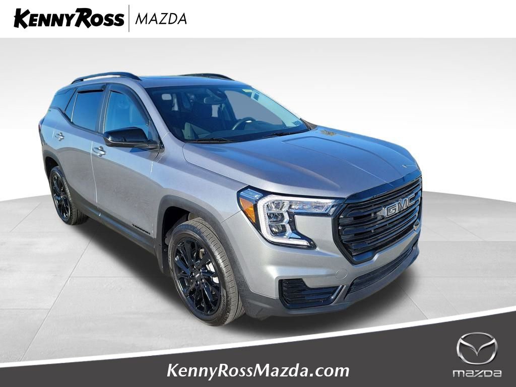 Used 2023 GMC Terrain SLE w/ Driver Convenience Package