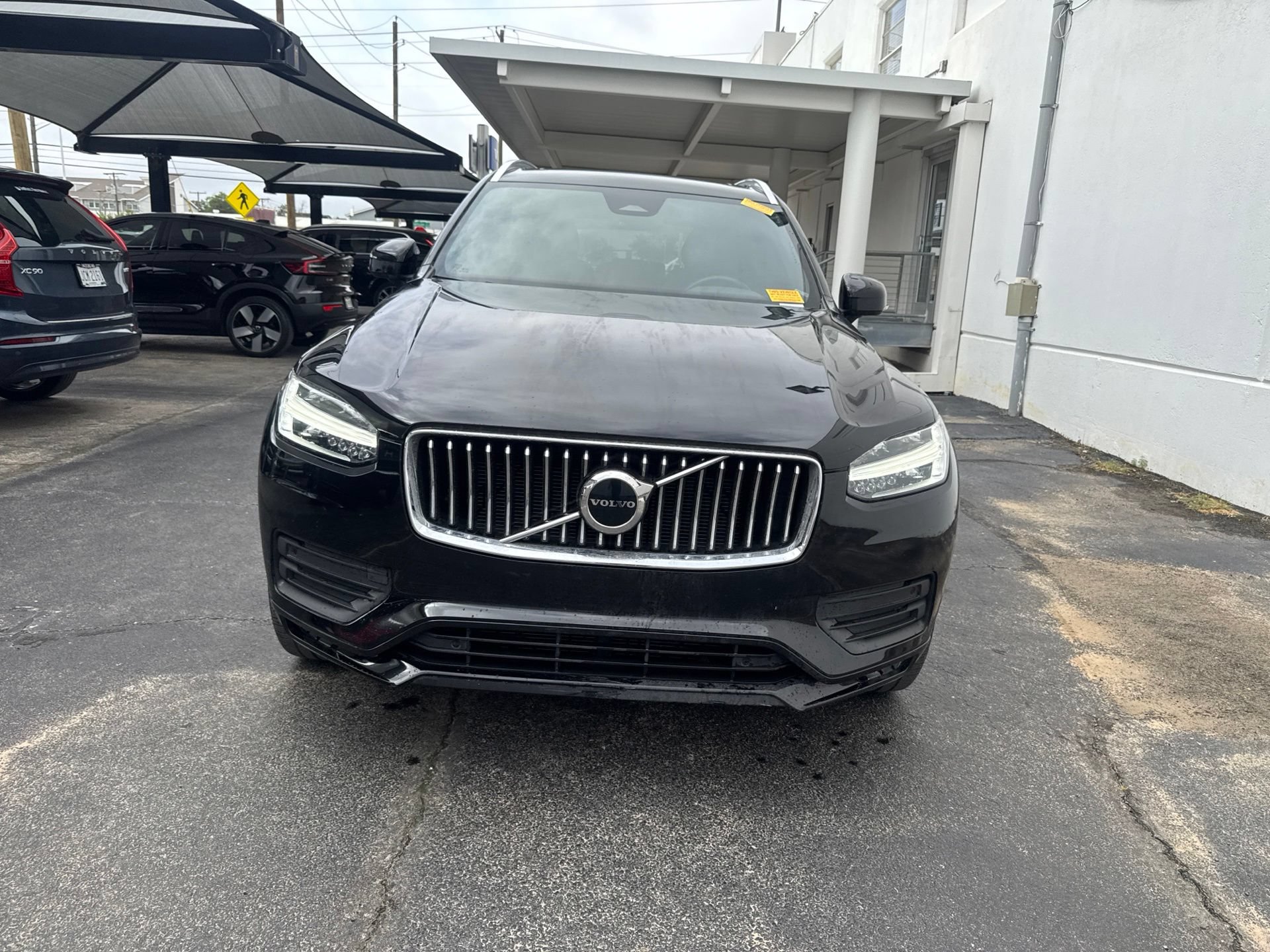 Used 2023 Volvo XC90 B6 Core w/ Protection Package Premier AWD/4WD image 2