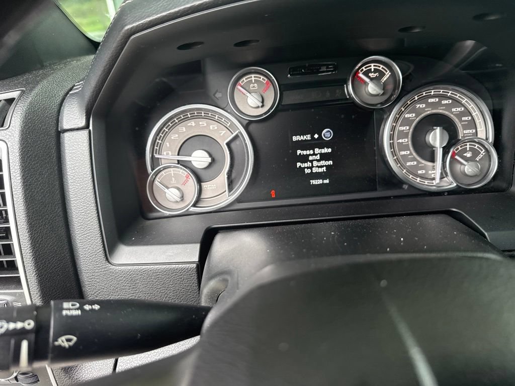 Used 2017 RAM 1500 Limited RWD image 6