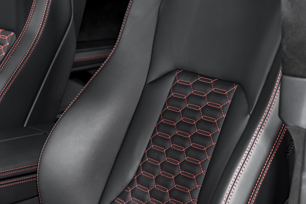 Used 2024 Lamborghini Urus S AWD/4WD image 21