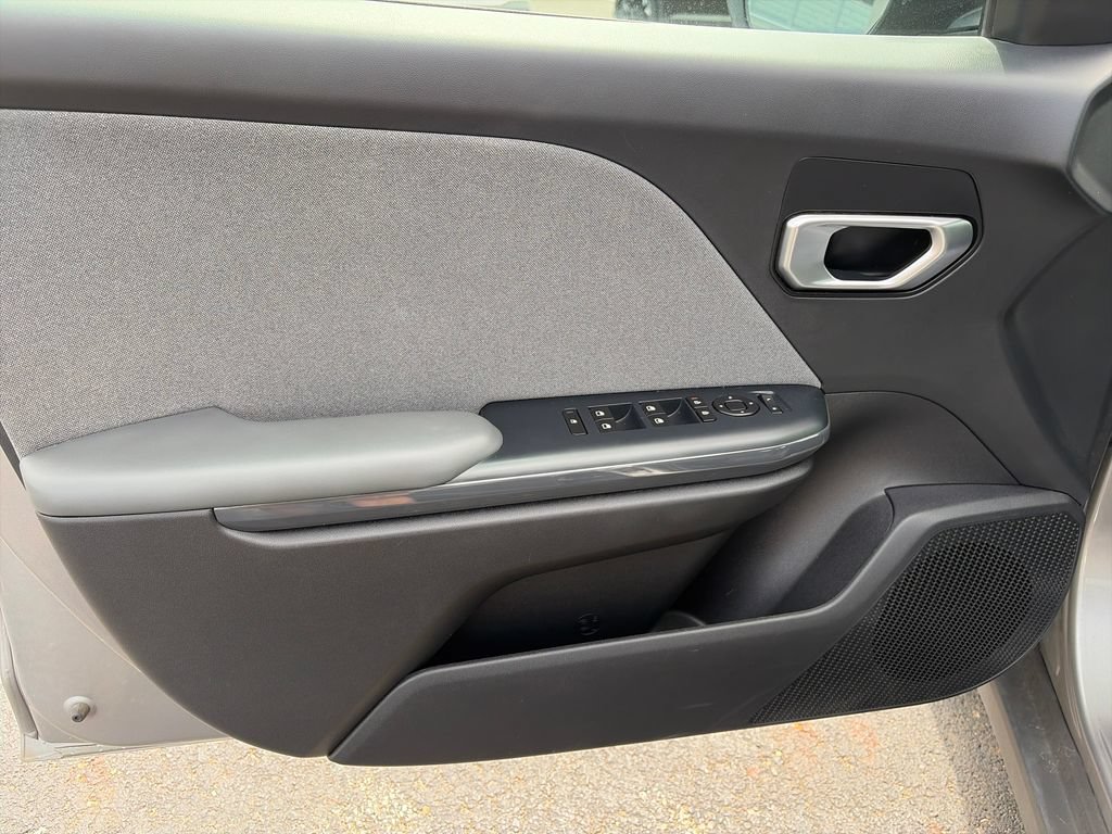 Used 2025 Kia K4 EX FWD image 15