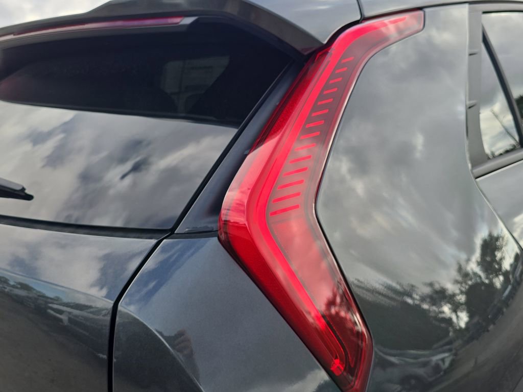 New 2026 Kia Niro EX w/ EX Premium Package image 11