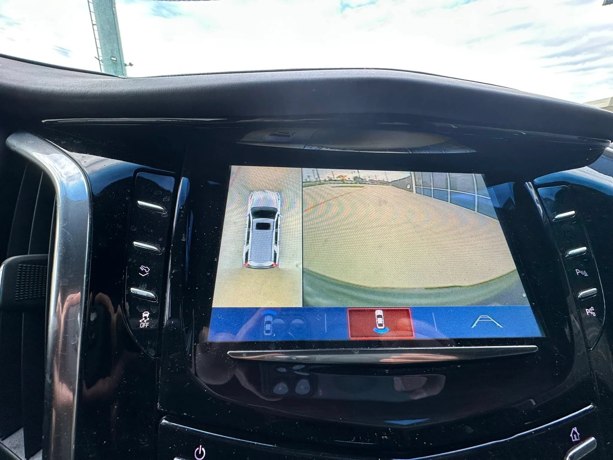 Used 2019 Cadillac Escalade ESV Platinum AWD/4WD image 31