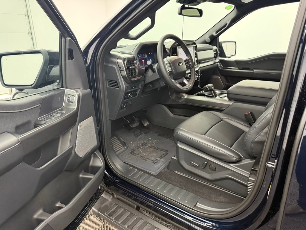 New 2026 Ford F150 Lariat w/ Equipment Group 501A Mid image 19