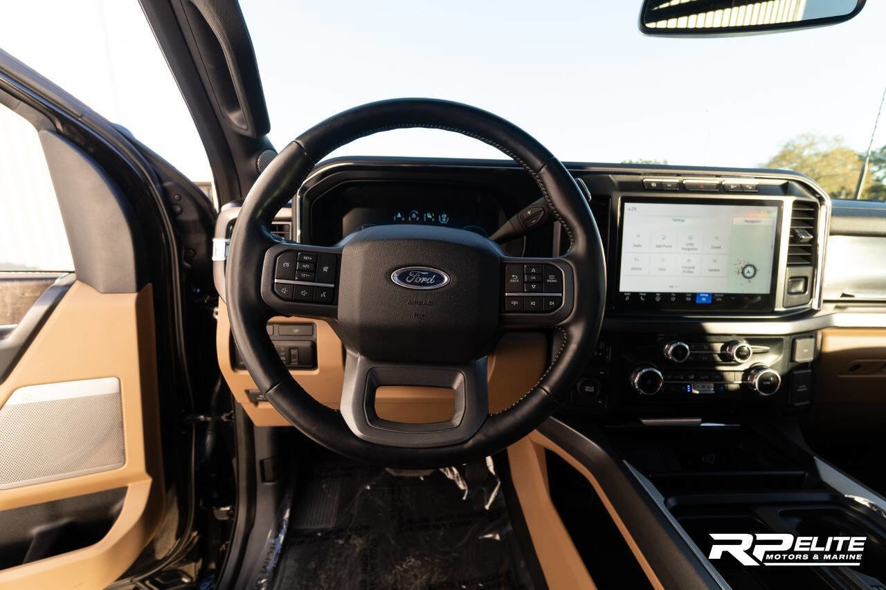 Used 2023 Ford F450 Lariat w/ FX4 Off-Road Package image 46