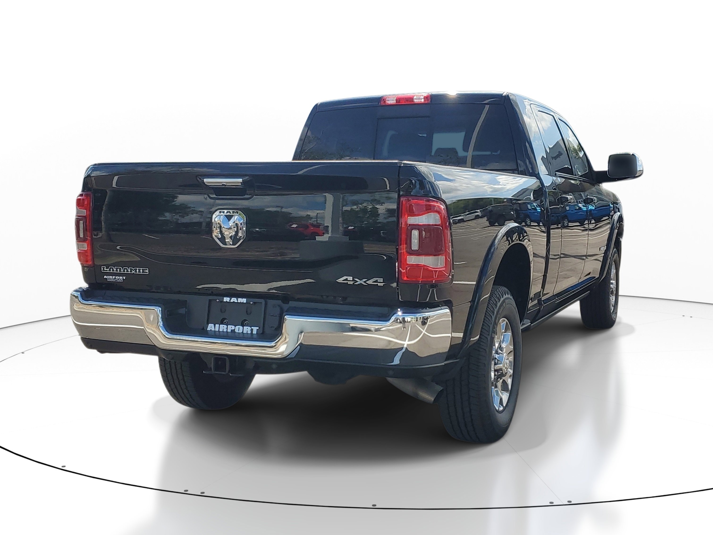 Used 2020 RAM 3500 Laramie image 4